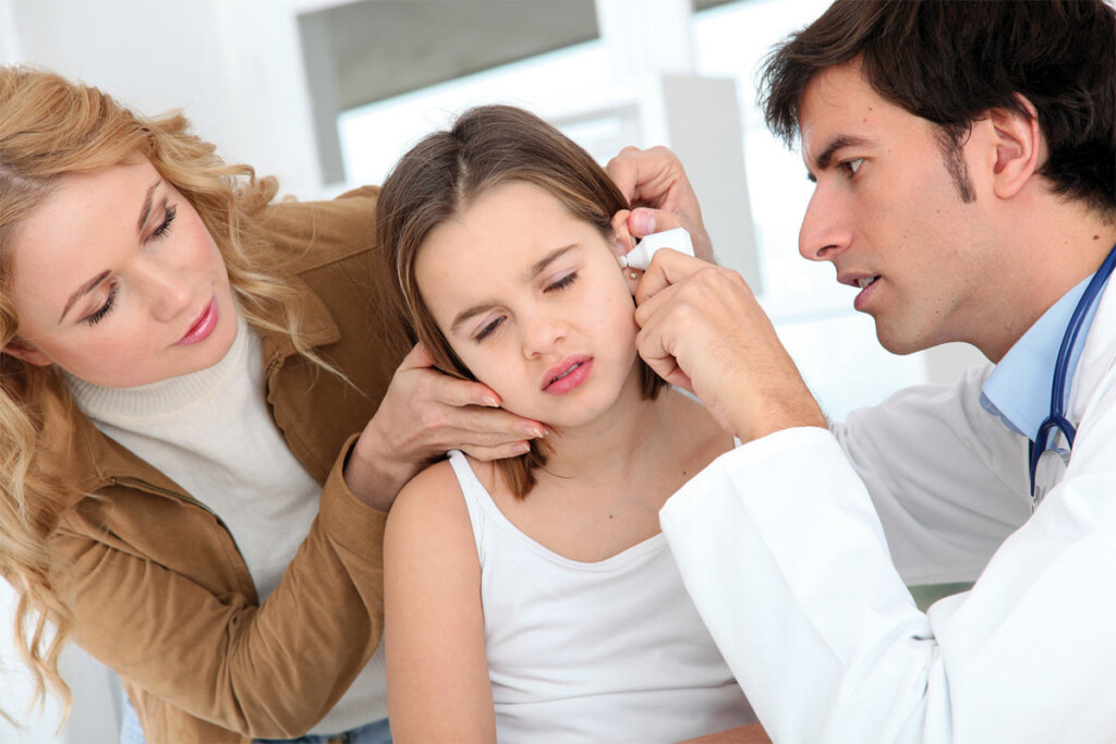 Jak rozpoznać zapalenie ucha u dziecka